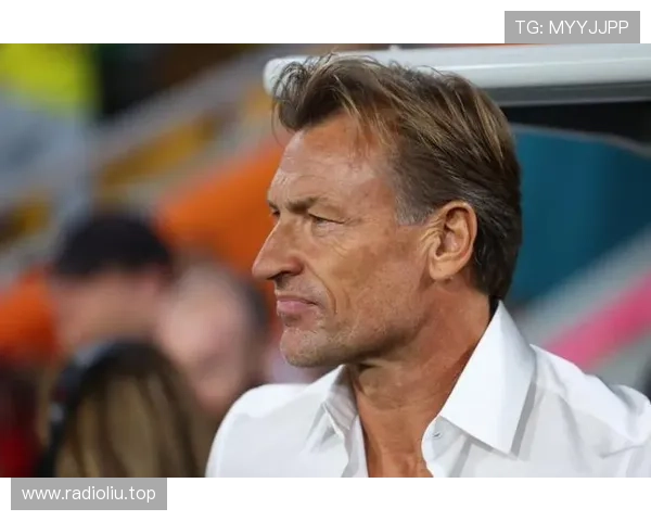 勒纳尔怒批迪亚斯勺子点球失礼